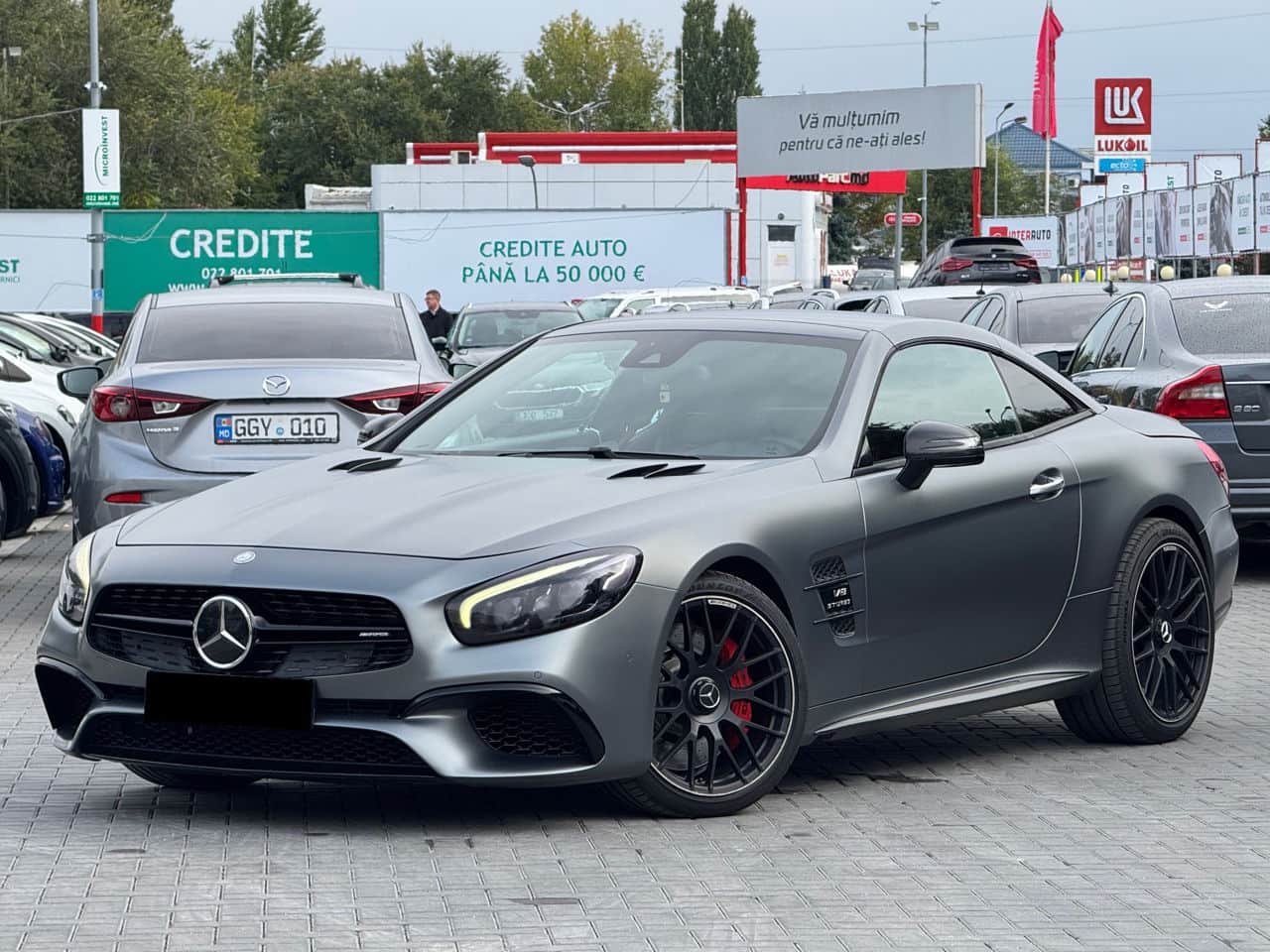2017 Mercedes SL 63 AMG
