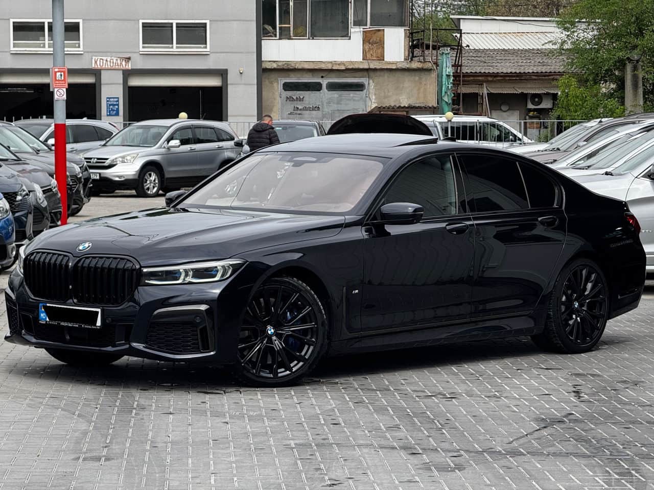 2019 BMW 730