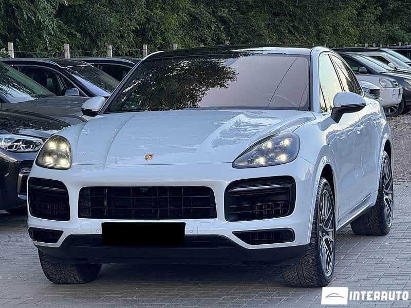 2020 Porsche Cayenne Coupe