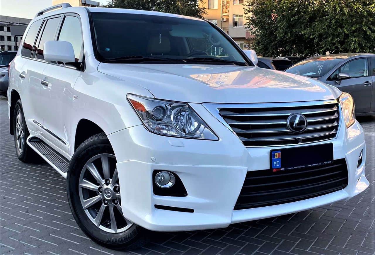 2011 Lexus LX 570