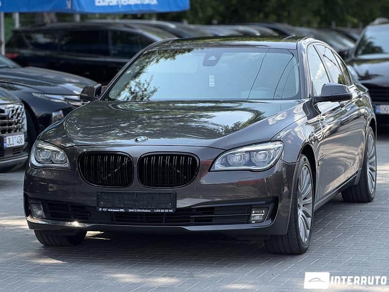 2012 BMW 740