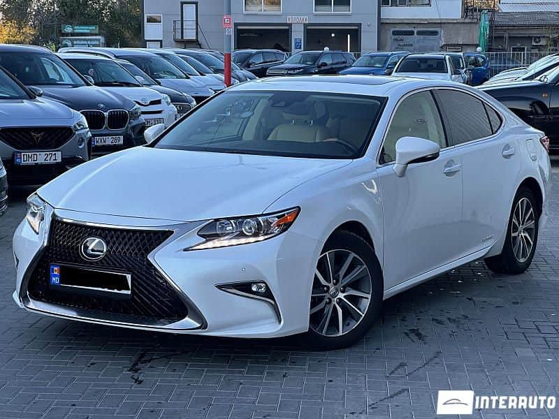 2016 Lexus ES 300h