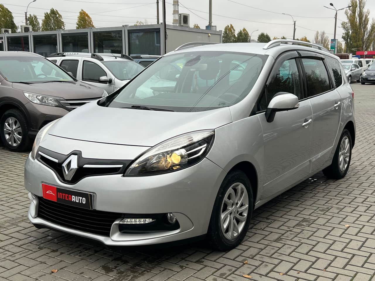 Renault Grand Scenic 2013
