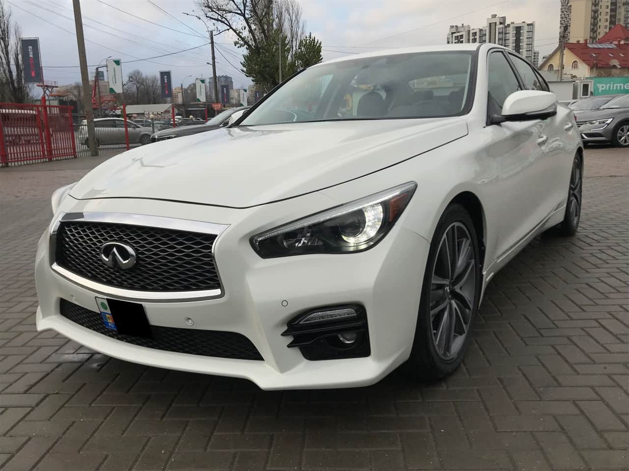2014 Infiniti Q50