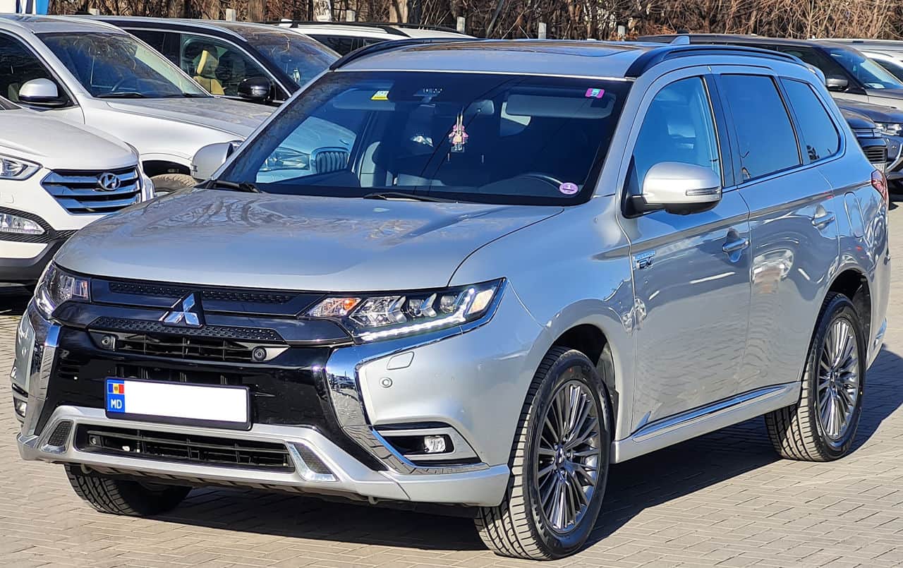 2020 Mitsubishi Outlander