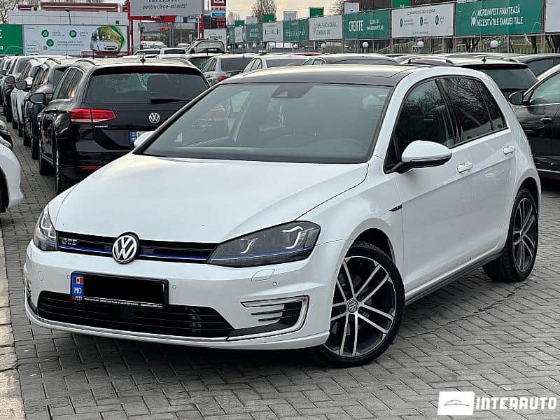 2014 Volkswagen Golf GTE