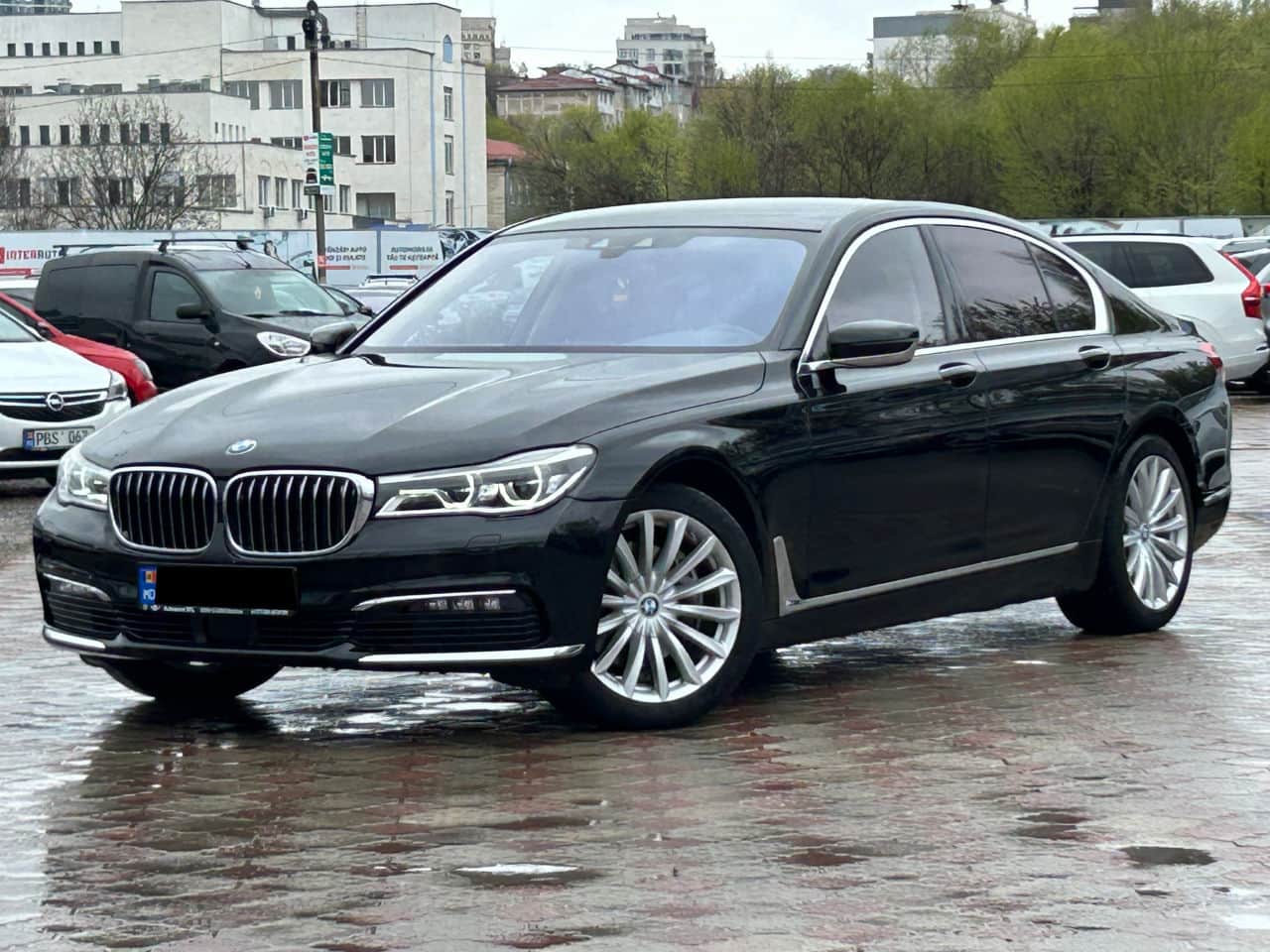 2018 BMW 730