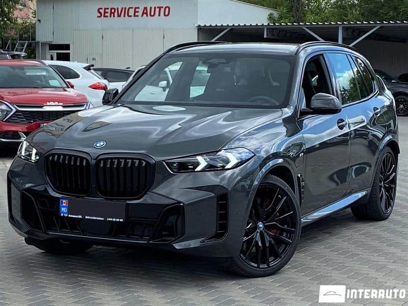 2023 BMW X5 5.0e