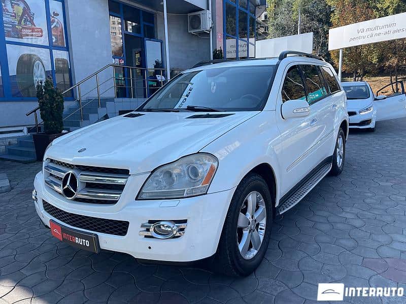 2007 Mercedes GL 320
