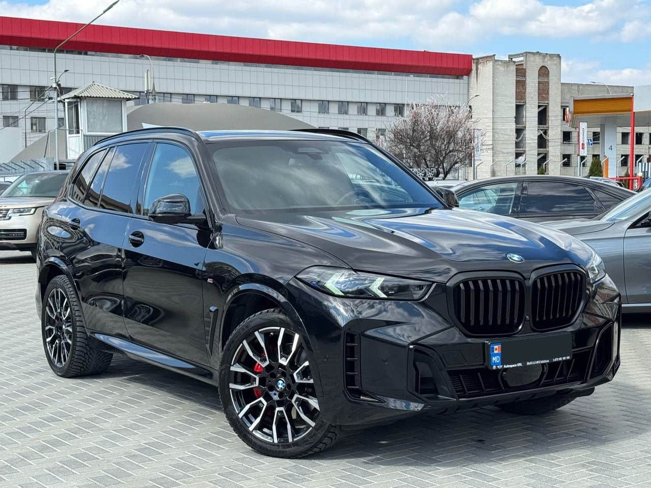 2023 BMW X5 4.0i