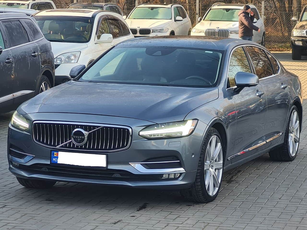 2017 Volvo S 90