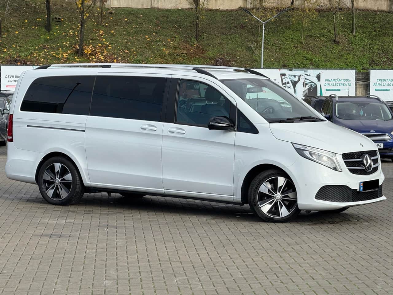 2021 Mercedes V 220