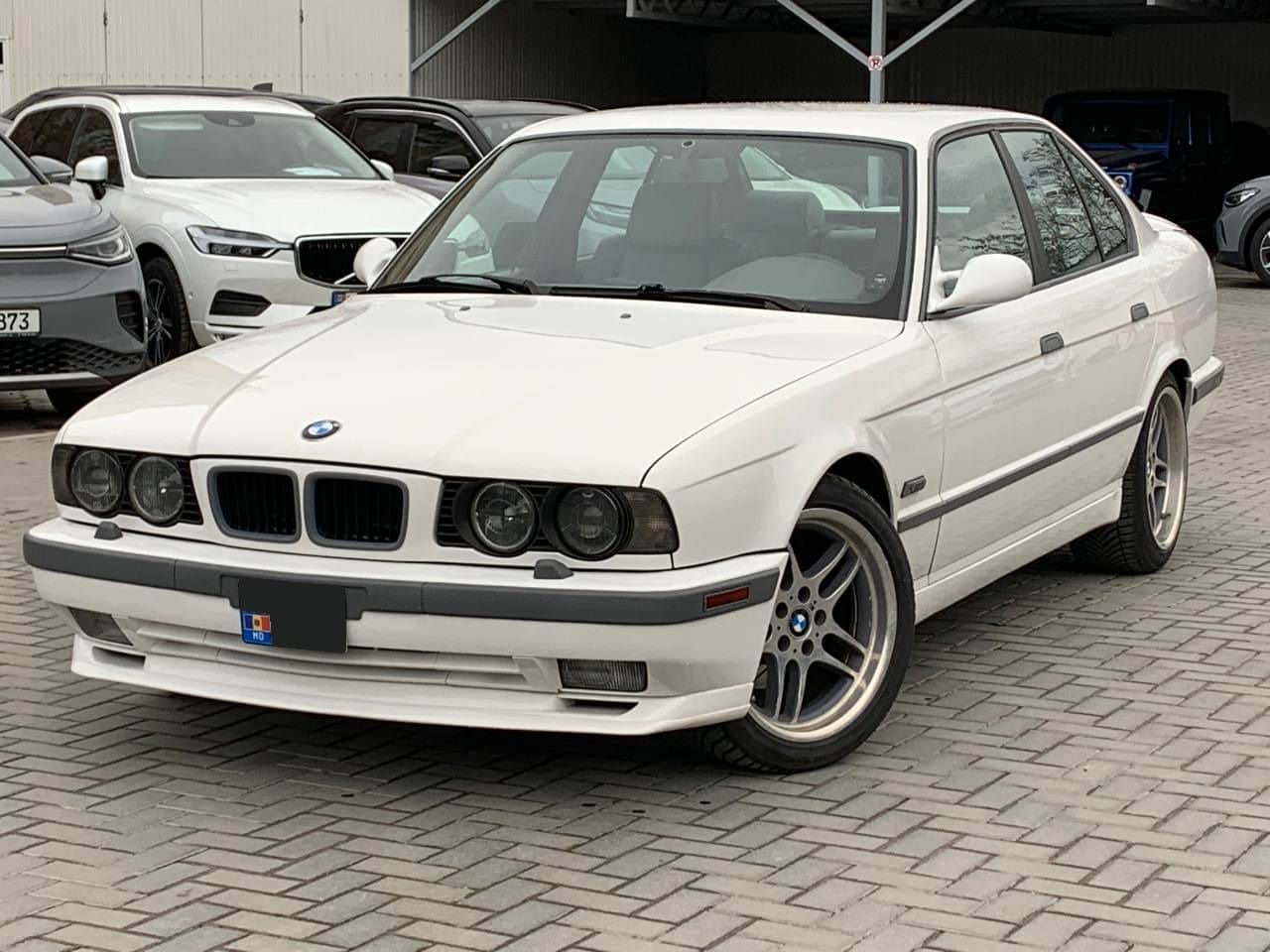 1992 BMW 520
