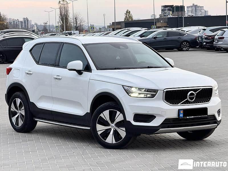 2021 Volvo XC 40