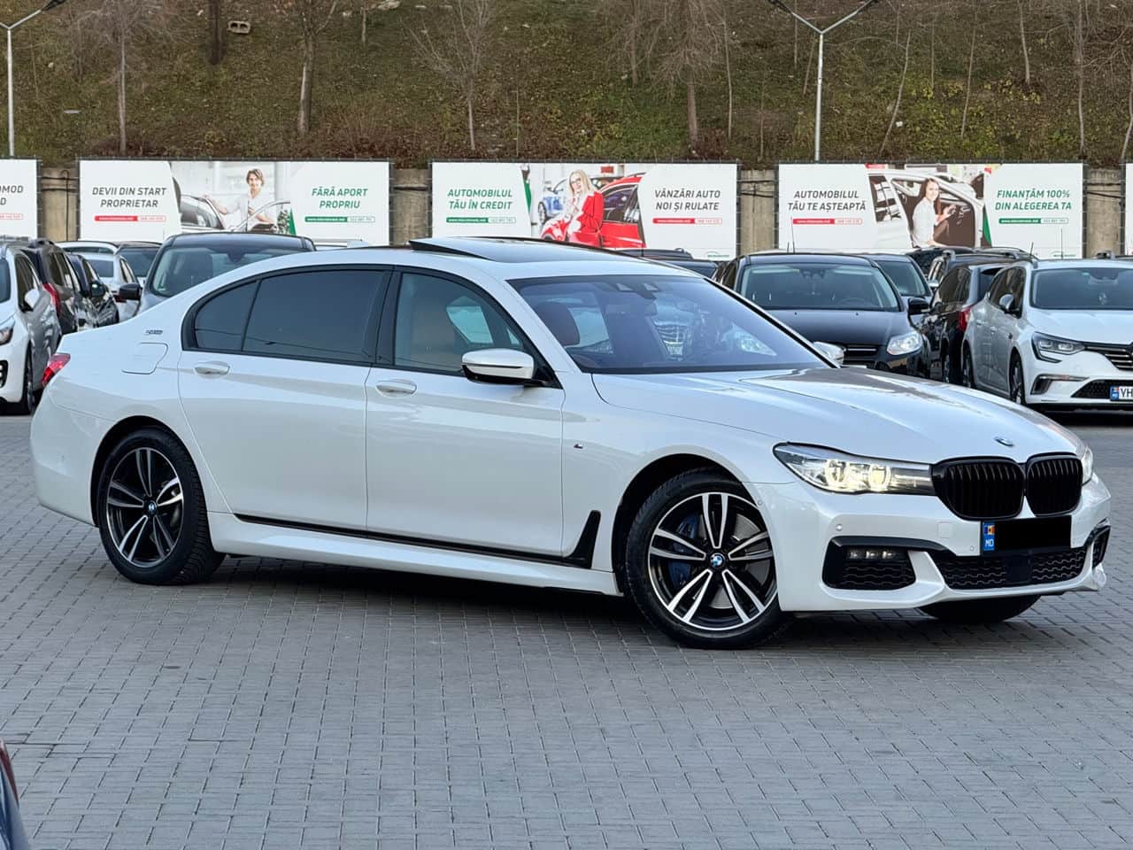 2017 BMW 740e