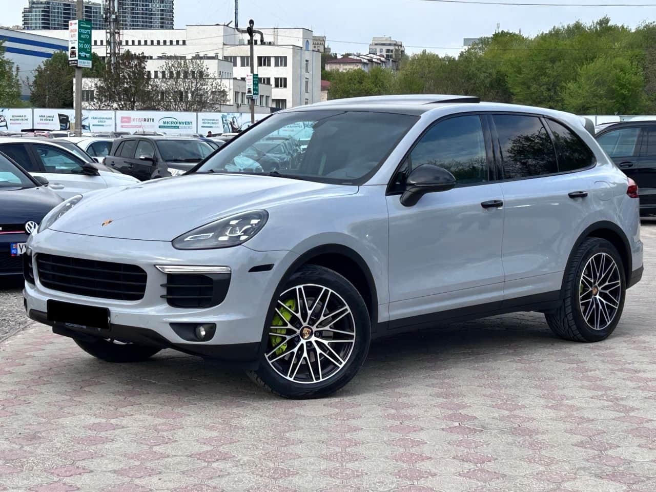 2016 Porsche Cayenne S Hybrid