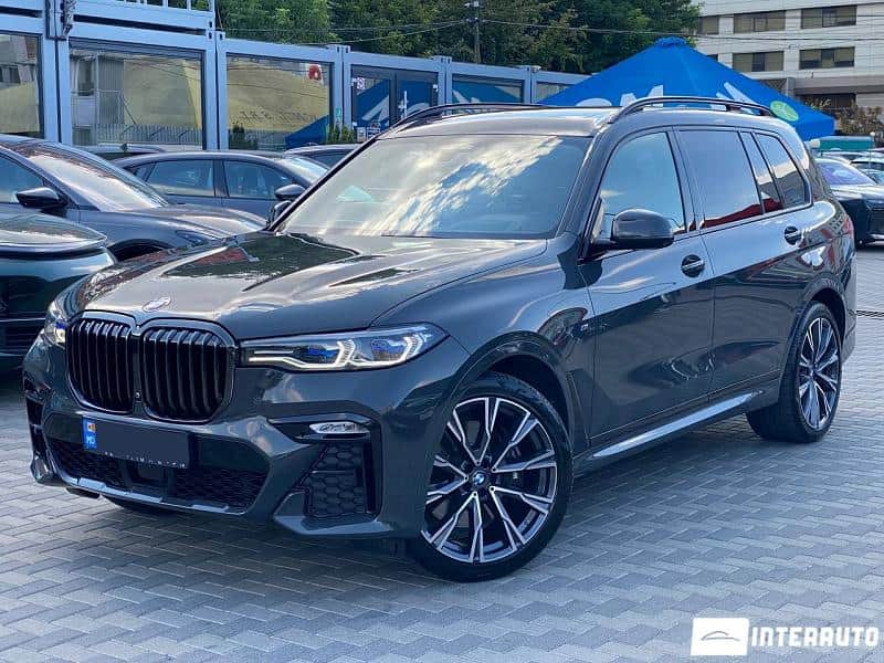 2022 BMW X7 M5.0d