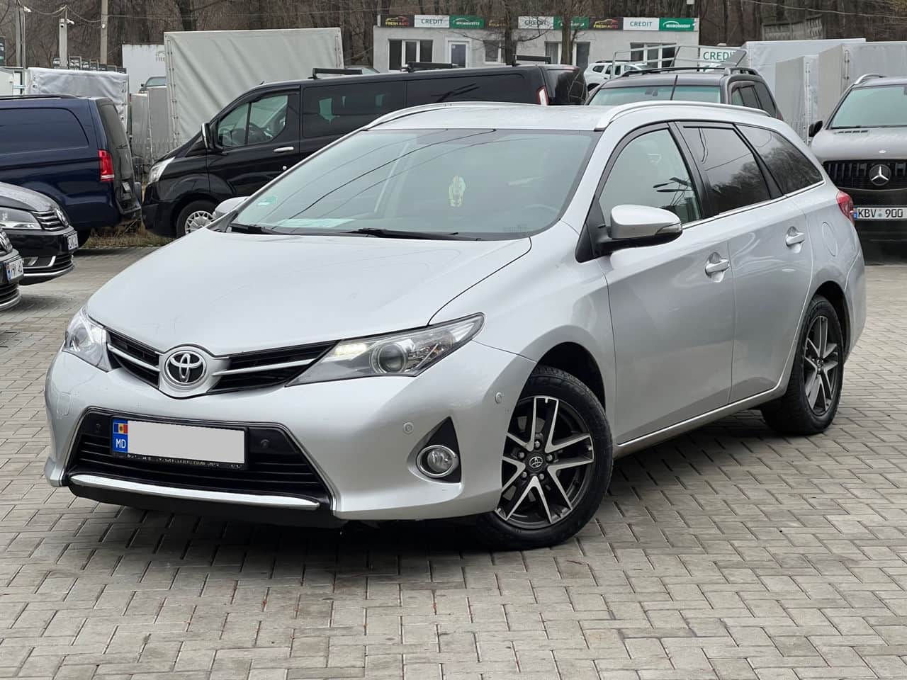 2014 Toyota Auris