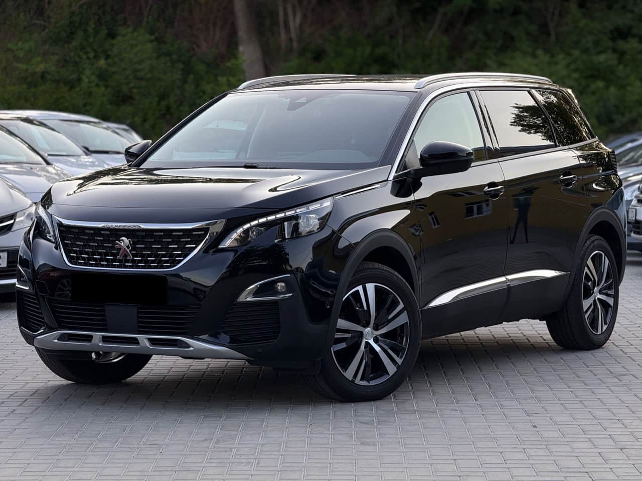 2020 Peugeot 5008
