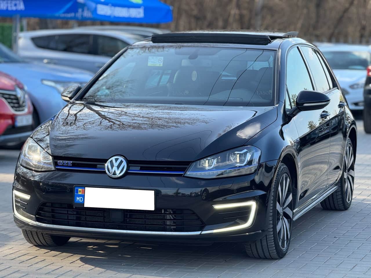2015 Volkswagen Golf GTE