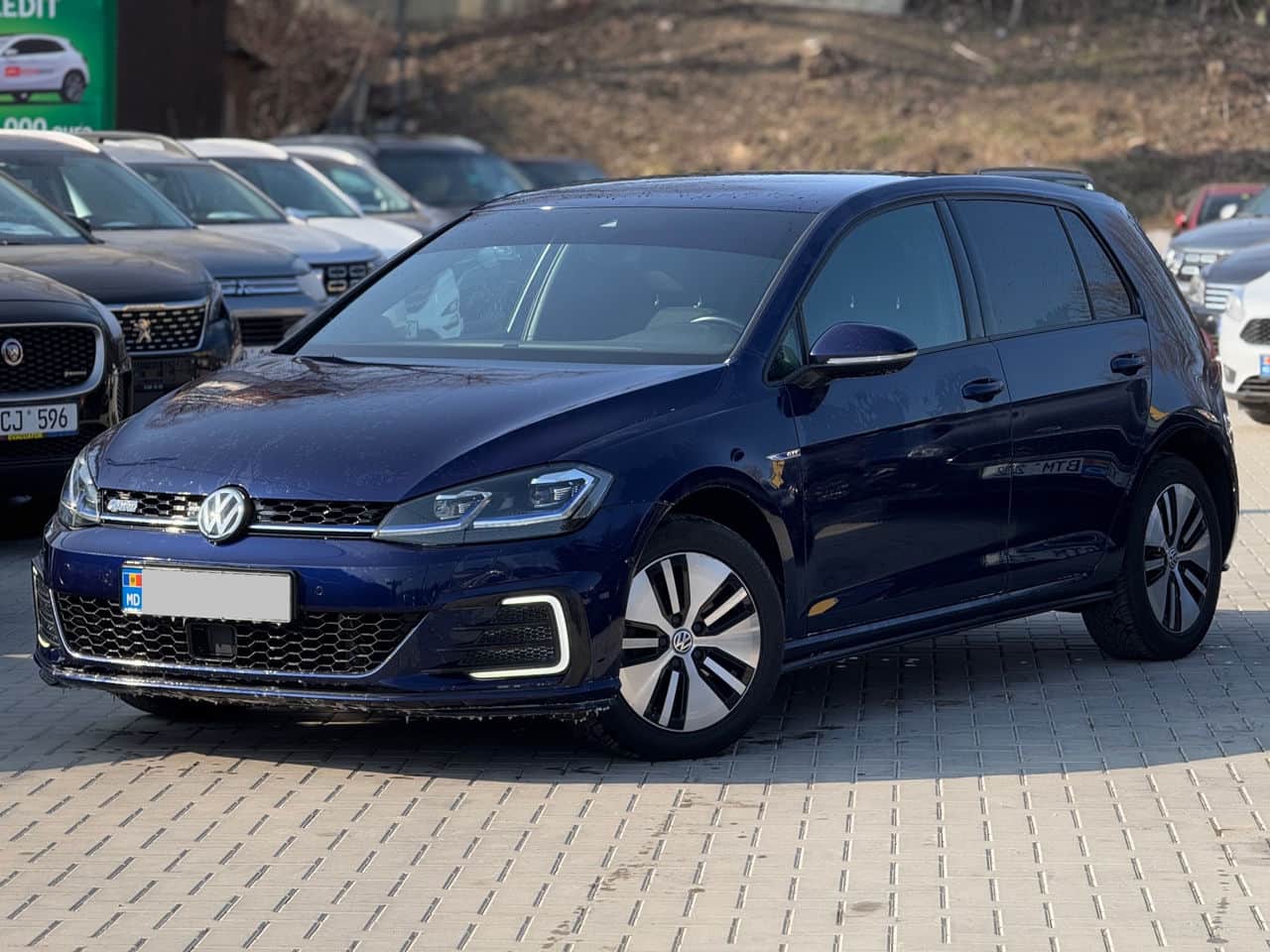 2018 Volkswagen Golf GTE