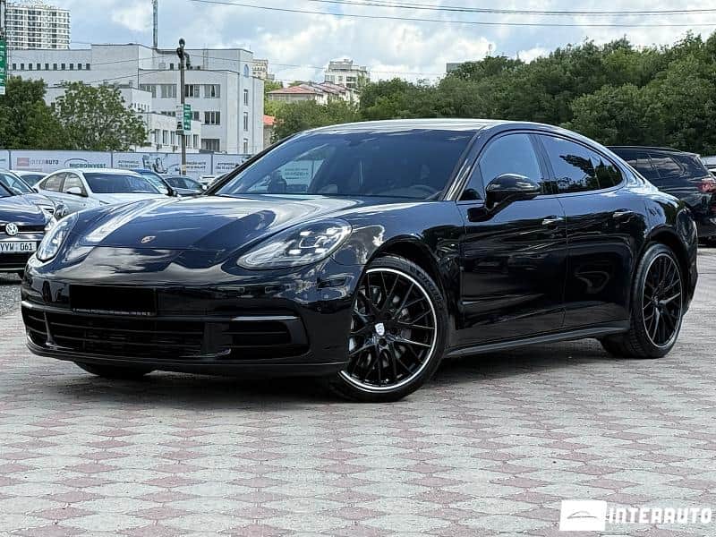 2019 Porsche Panamera