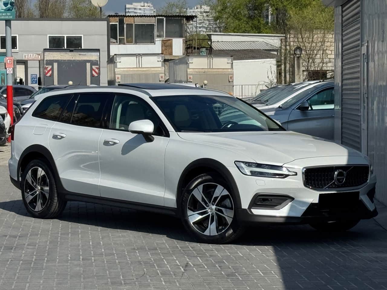 2021 Volvo V 60 Cross Country