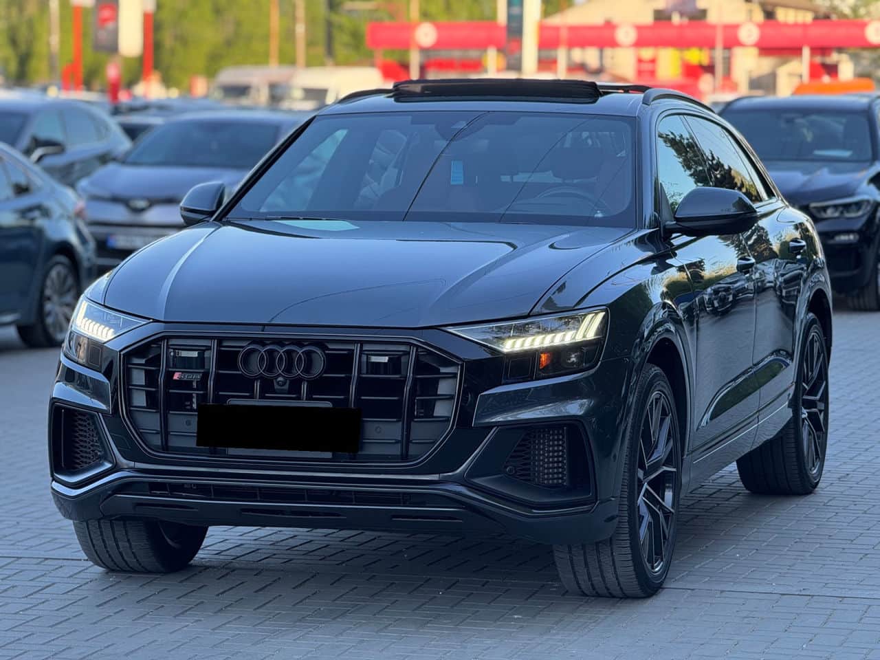 2023 Audi SQ8