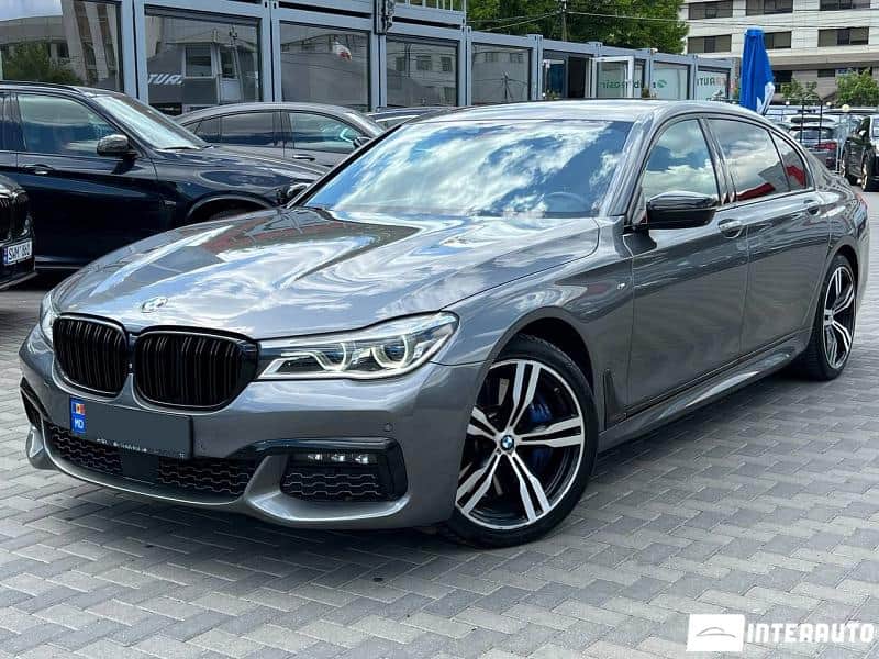 2016 BMW 740