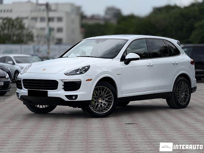 2017 Porsche Cayenne S Hybrid