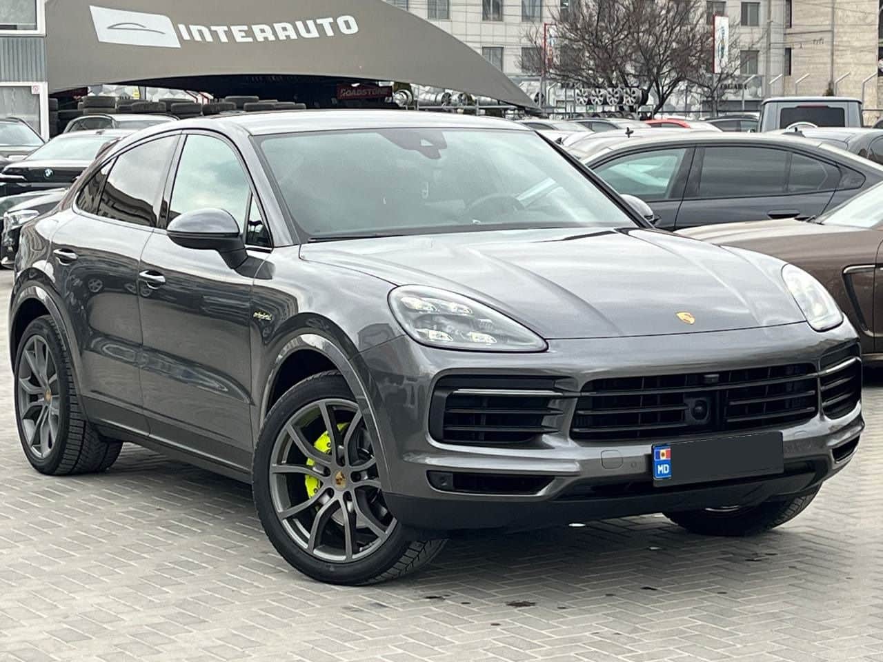 2020 Porsche Cayenne E-Hybrid Coupe