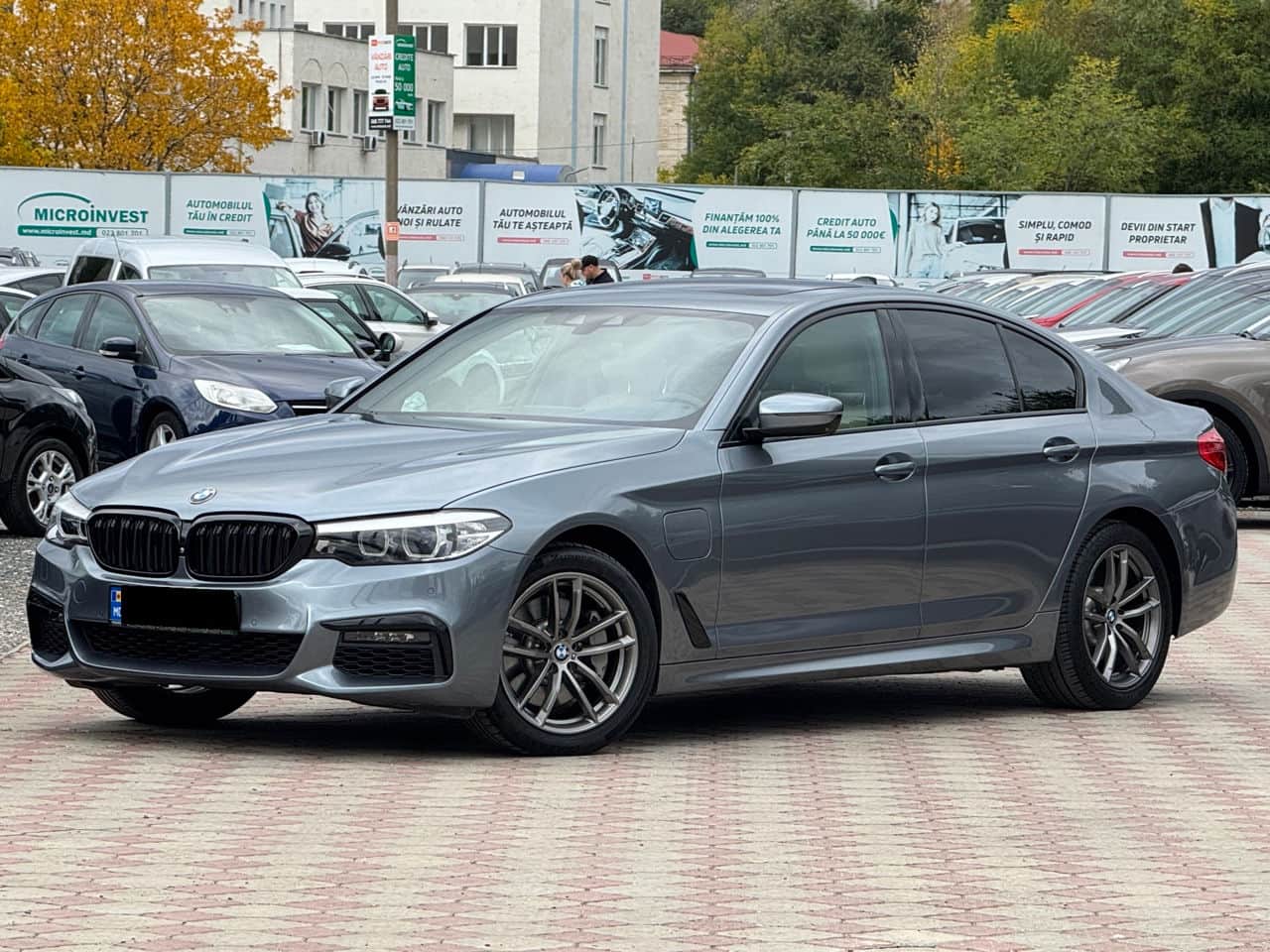 2019 BMW 530e