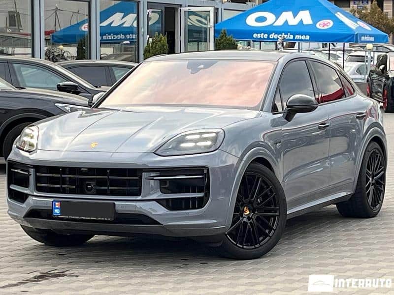 2023 Porsche Cayenne E-Hybrid Coupe