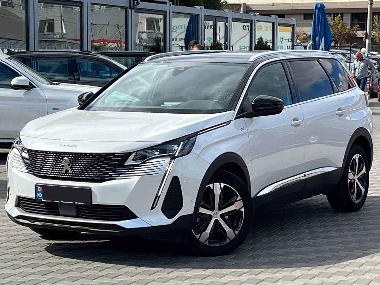 2023 Peugeot 5008