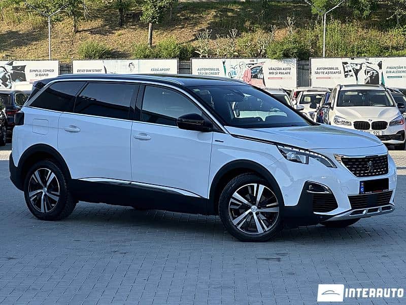 2020 Peugeot 5008