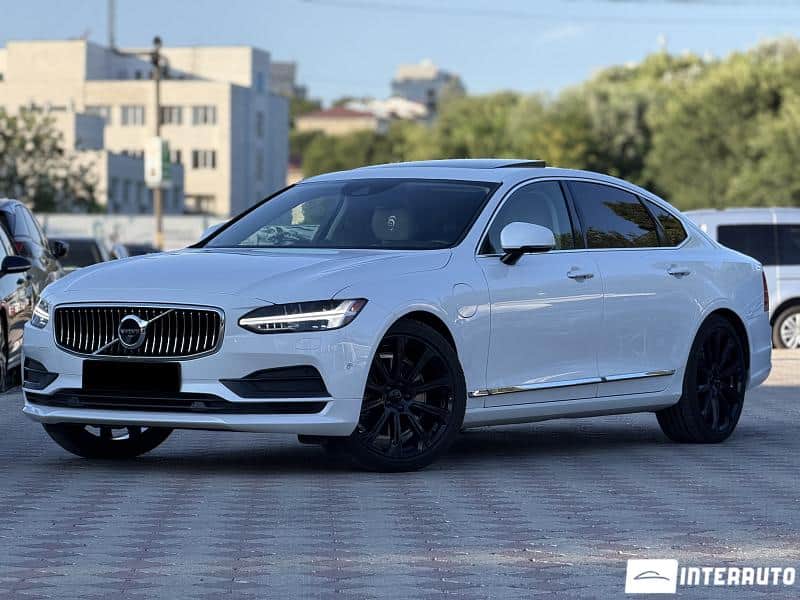 2017 Volvo S 90