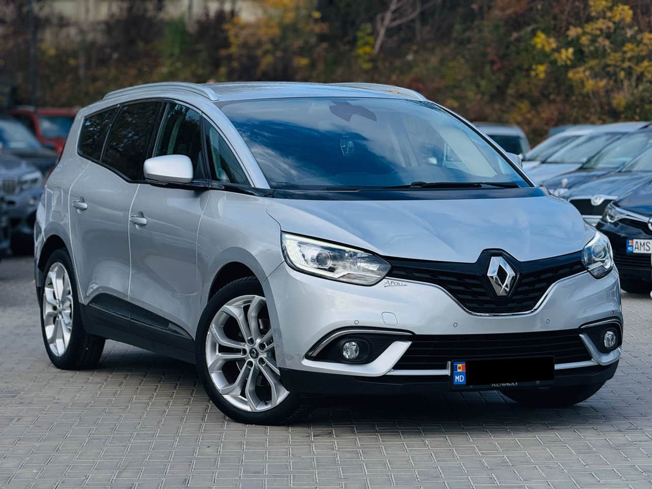 2017 Renault Grand Scenic
