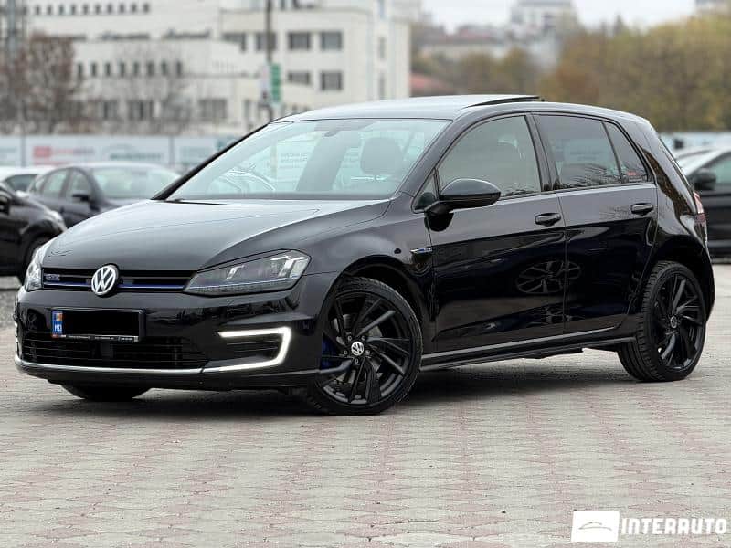 2015 Volkswagen Golf GTE