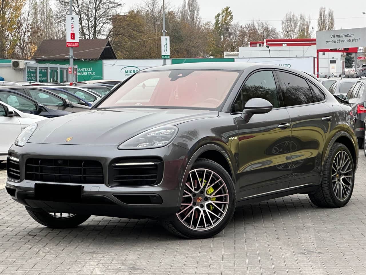 2021 Porsche Cayenne E-Hybrid Coupe