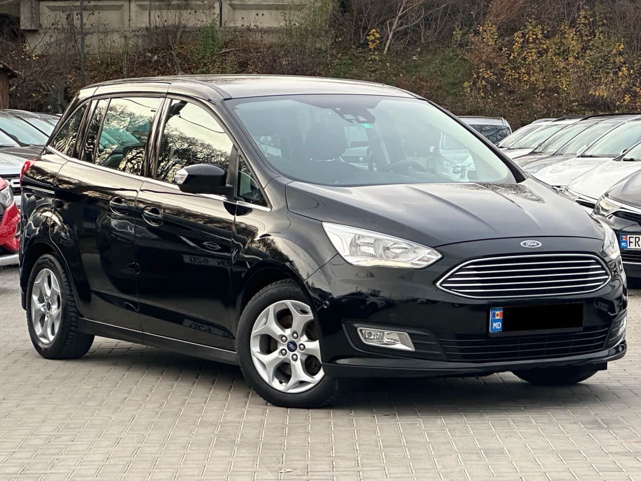 2015 Ford Grand C-MAX