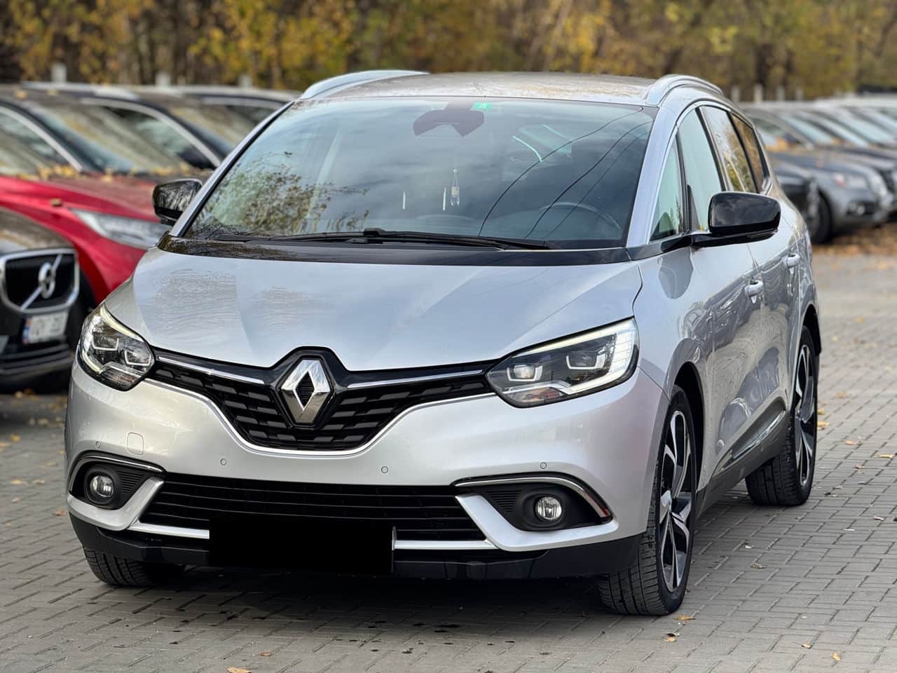 2017 Renault Grand Scenic