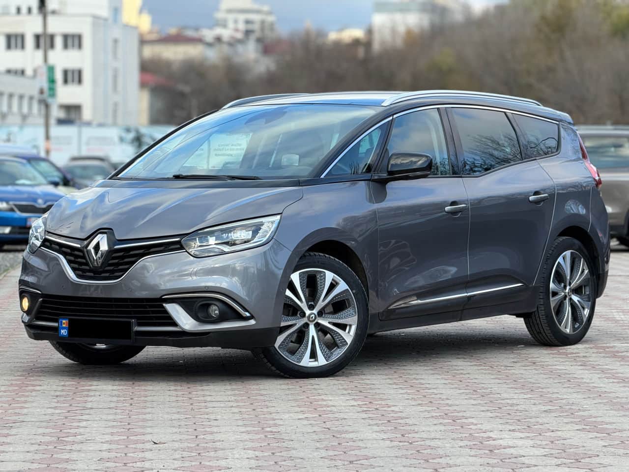 2016 Renault Grand Scenic