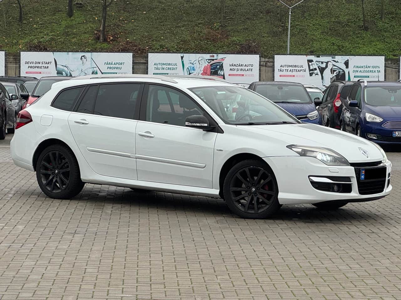 2012 Renault Laguna