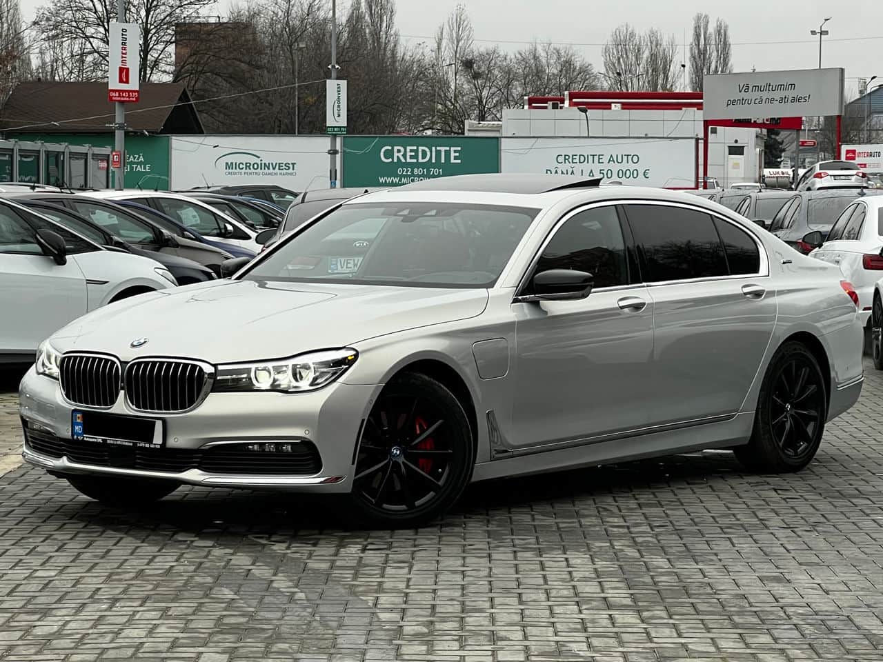 2017 BMW 740e