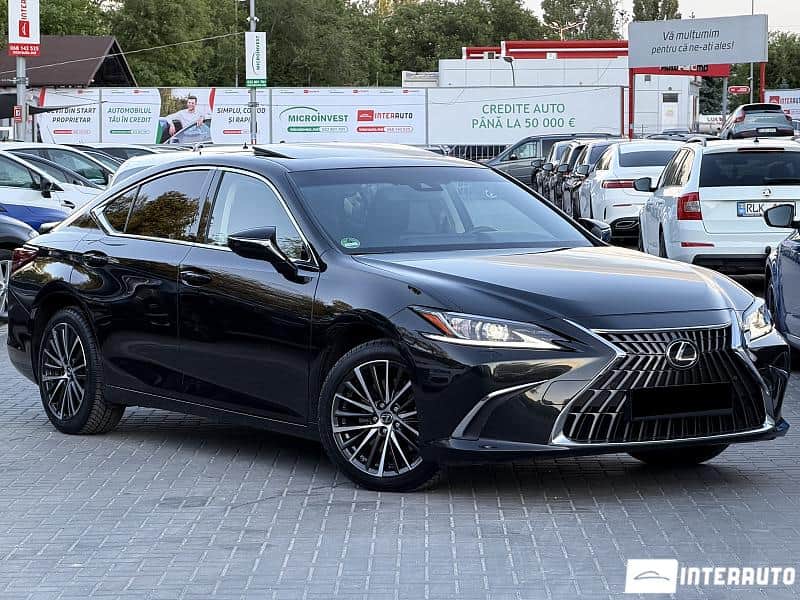 2023 Lexus ES 300h