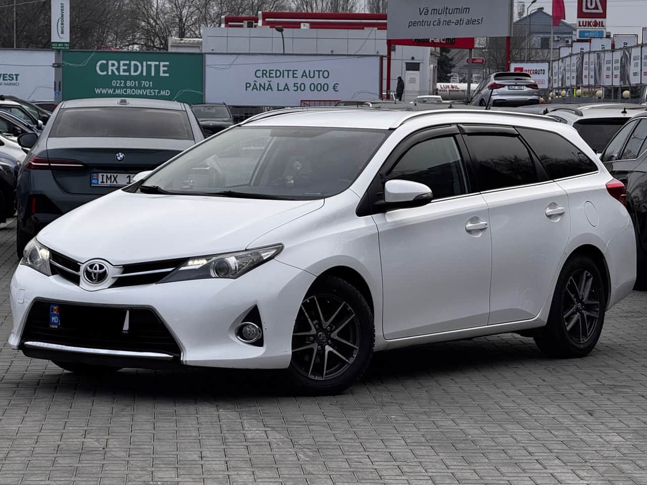 2014 Toyota Auris