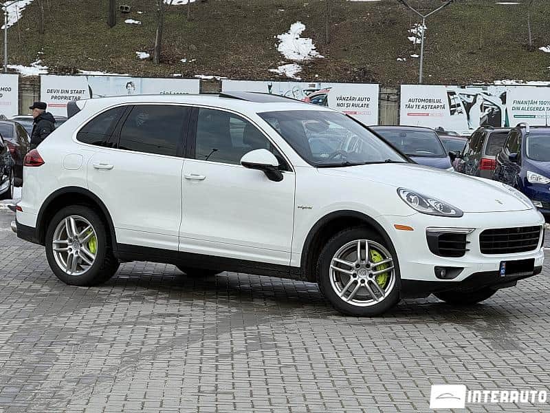 2016 Porsche Cayenne S Hybrid