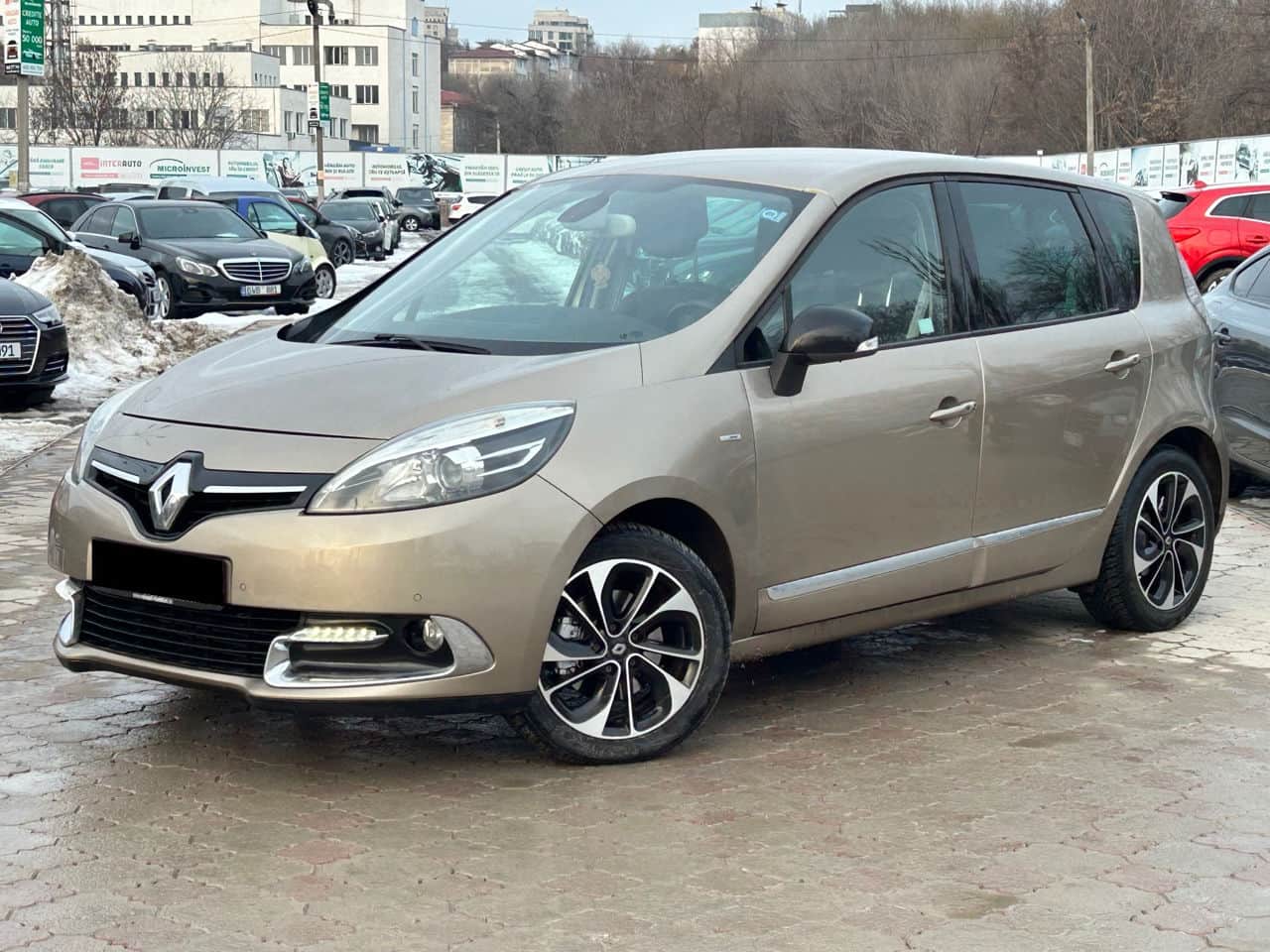 2015 Renault Scenic