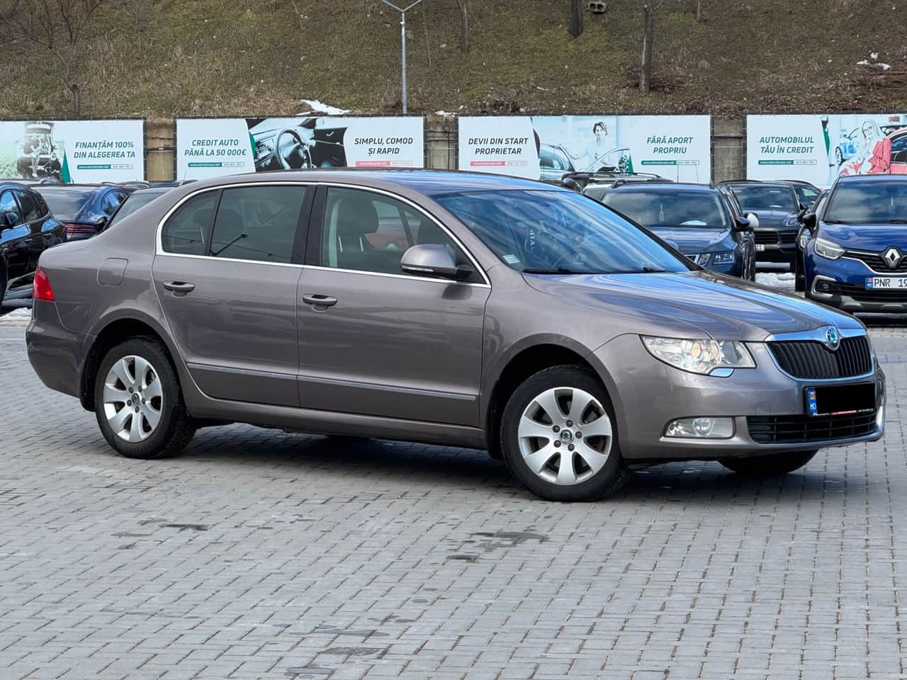 Skoda Superb 2011