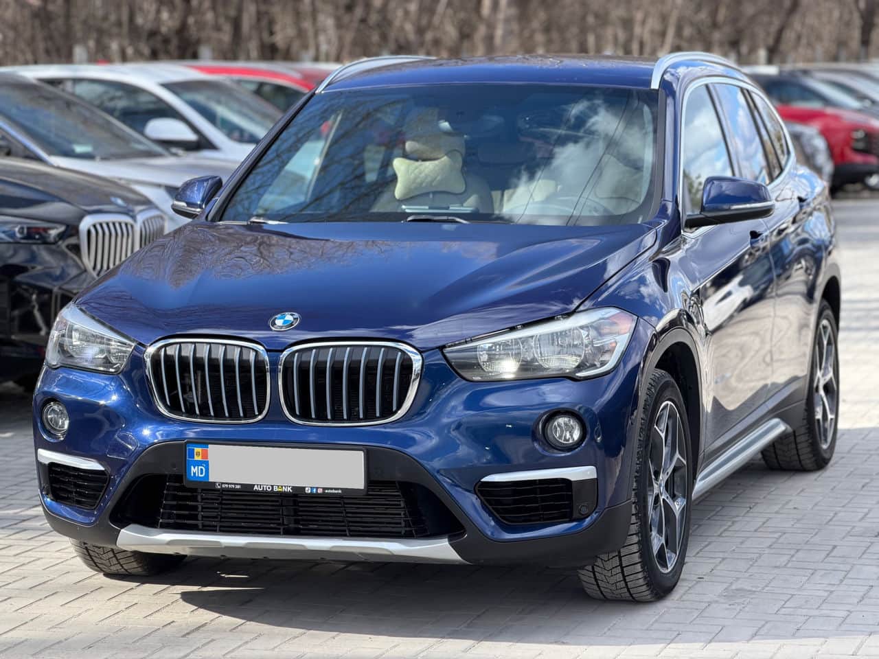 2017 BMW X1 2.8i